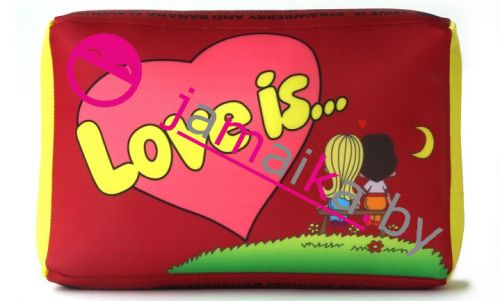 podushka_love_is_red